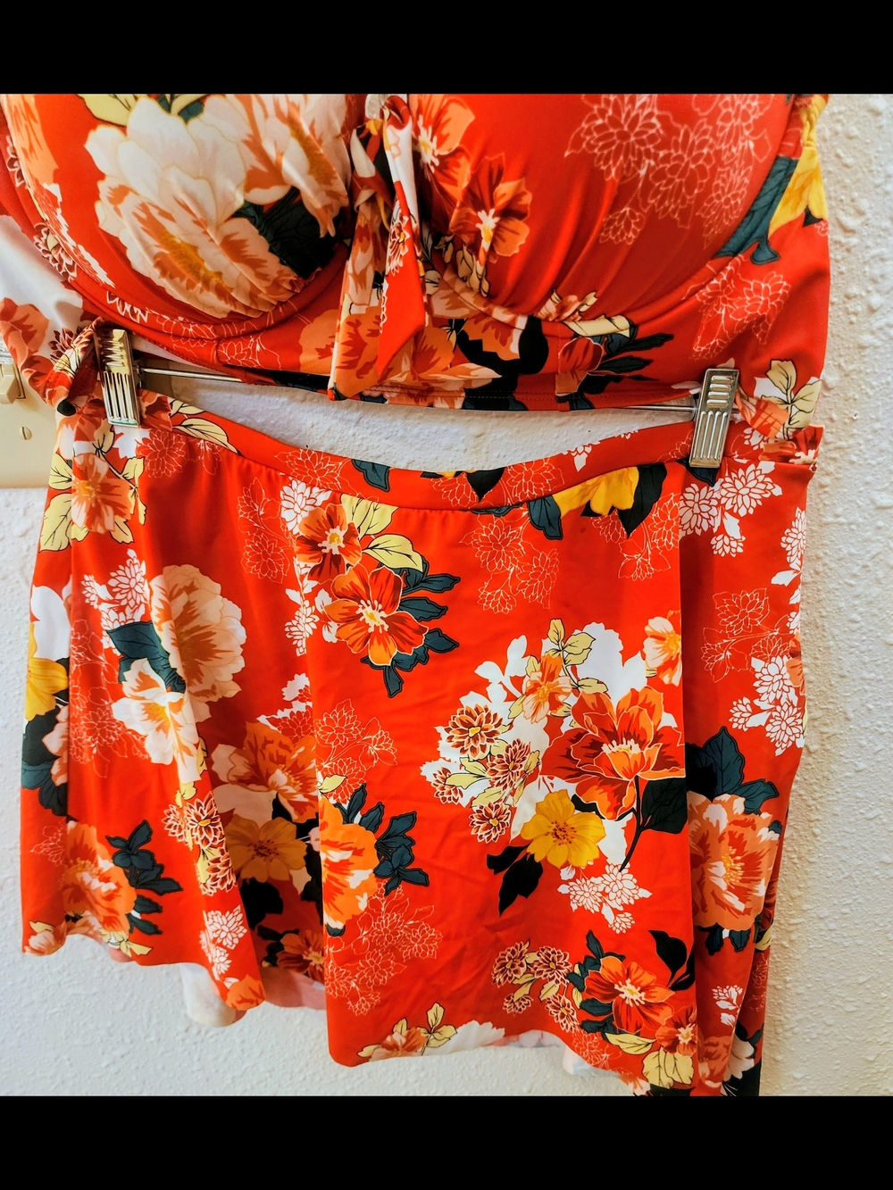 SZ 1 torrid Red Floral Two-Piece Swimsuit with Skirted Bottom - Picture 5 of 12